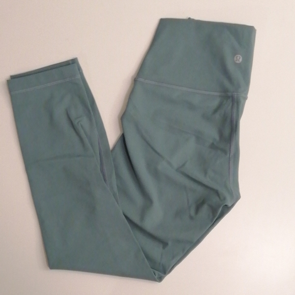 Lululemon EUC Wunder Under HR Crop 23" inseam size 6 Tidewater Teal - Picture 1 of 4